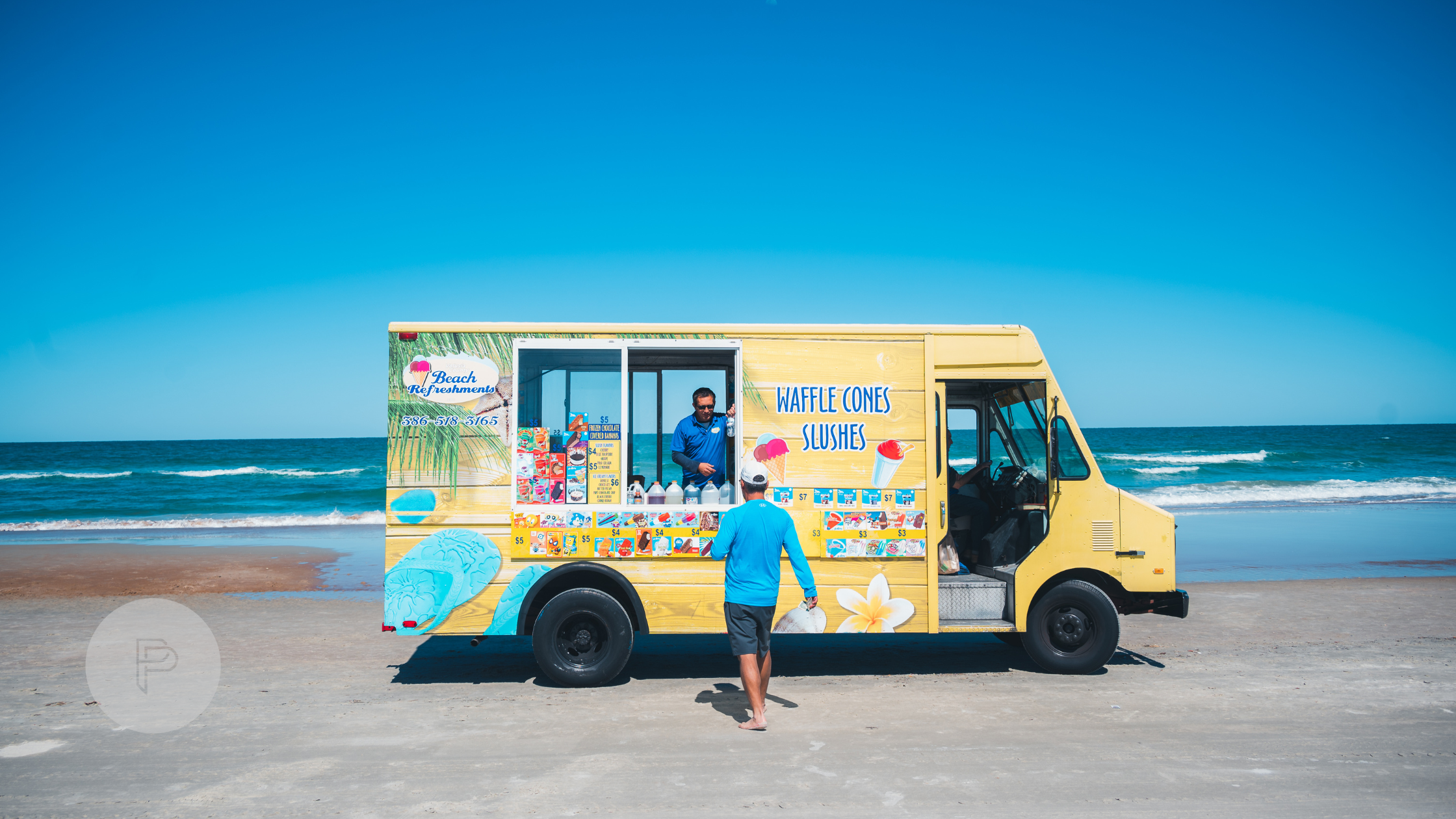 Yellow Food Truck Vendor On Australia Beach Gelato Cups Blog 9